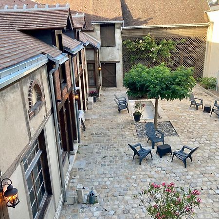 La Maison Virginie Appartements Climatises De 1 A 5 Pers Cosy Hyper Centre Cour Parking Linge Fibre Proximite Port Lac Canal Piscine Montargis Exteriér fotografie