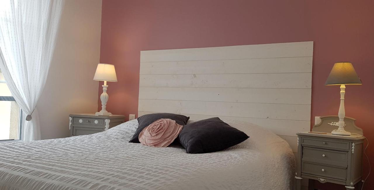 La Maison Virginie Appartements Climatises De 1 A 5 Pers Cosy Hyper Centre Cour Parking Linge Fibre Proximite Port Lac Canal Piscine Montargis Exteriér fotografie