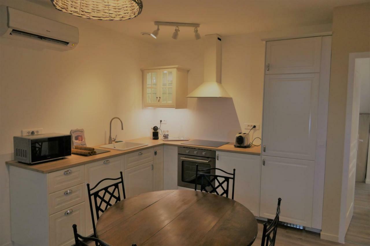 La Maison Virginie Appartements Climatises De 1 A 5 Pers Cosy Hyper Centre Cour Parking Linge Fibre Proximite Port Lac Canal Piscine Montargis Exteriér fotografie